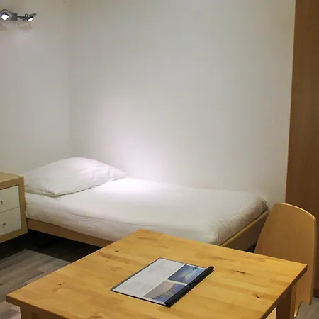 柯莱特贝拉尔酒店 3*